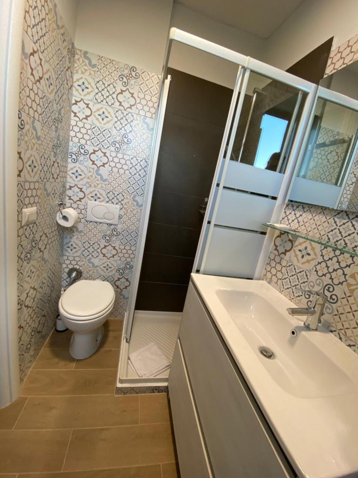 Arie Romane Guesthouse Εξωτερικό φωτογραφία